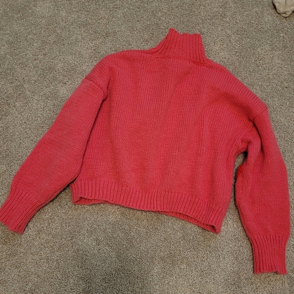 Llizabelle Womens Pink Crochet Floral Sweater Size S/M - Picture 8 of 8